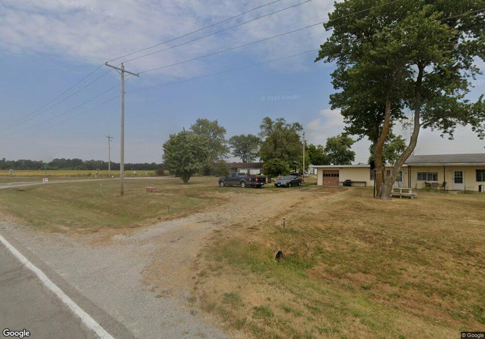 9012 E 1800th Ave, Shumway, IL 62461 - photo 1