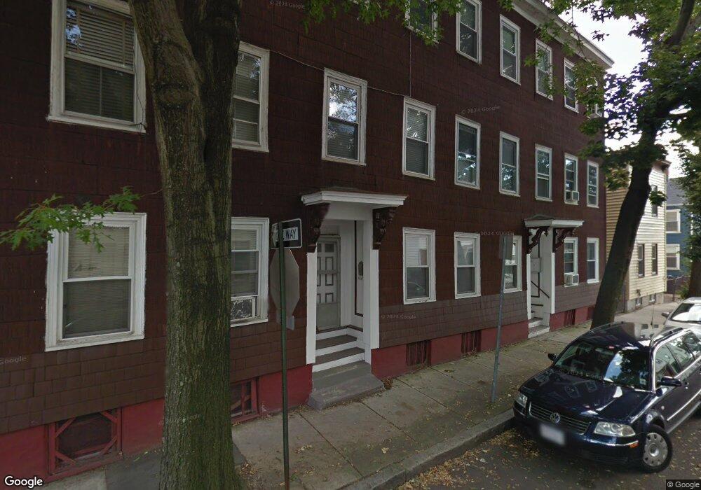 158 Otis St unit 3, Cambridge, MA 02141 - photo 1