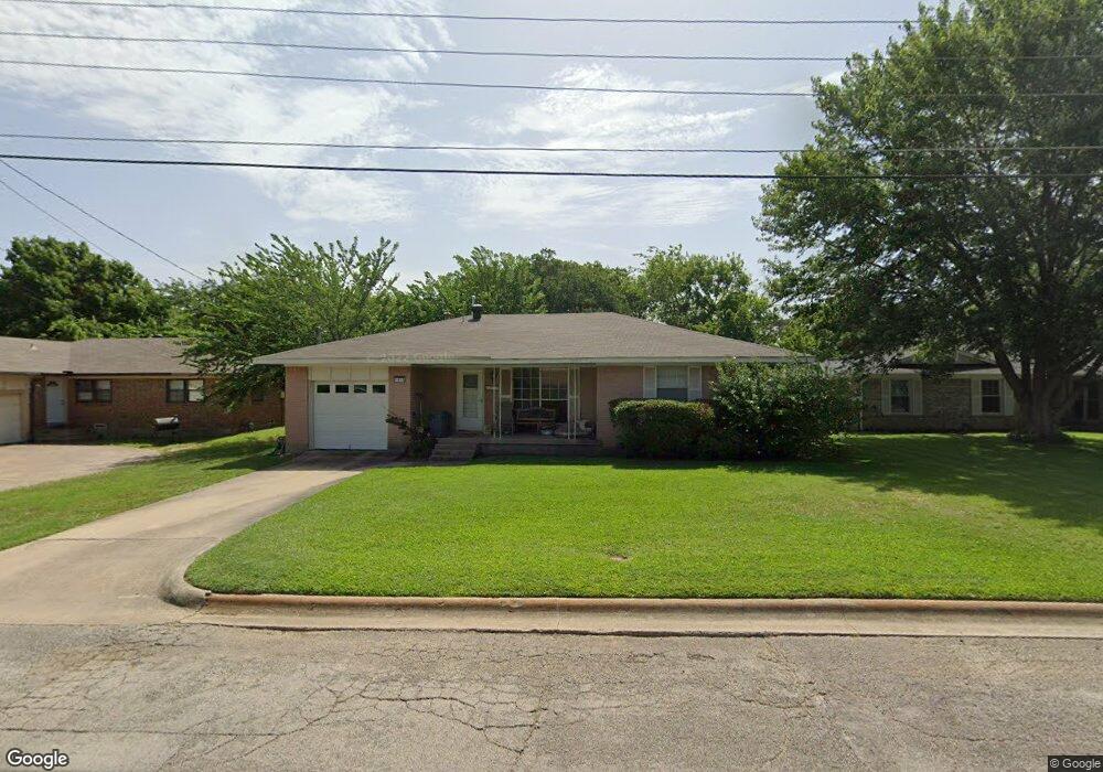 1919 Leslie St, Denton, TX 76205 - photo 1