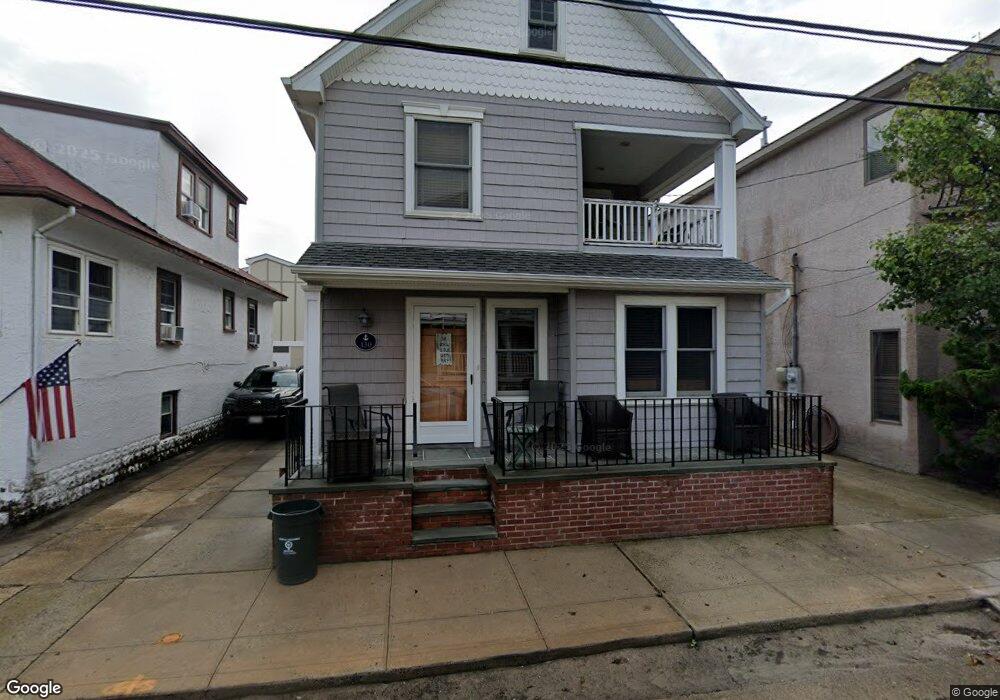 130 Garden City Ave, Point Lookout, NY 11569 - photo 1