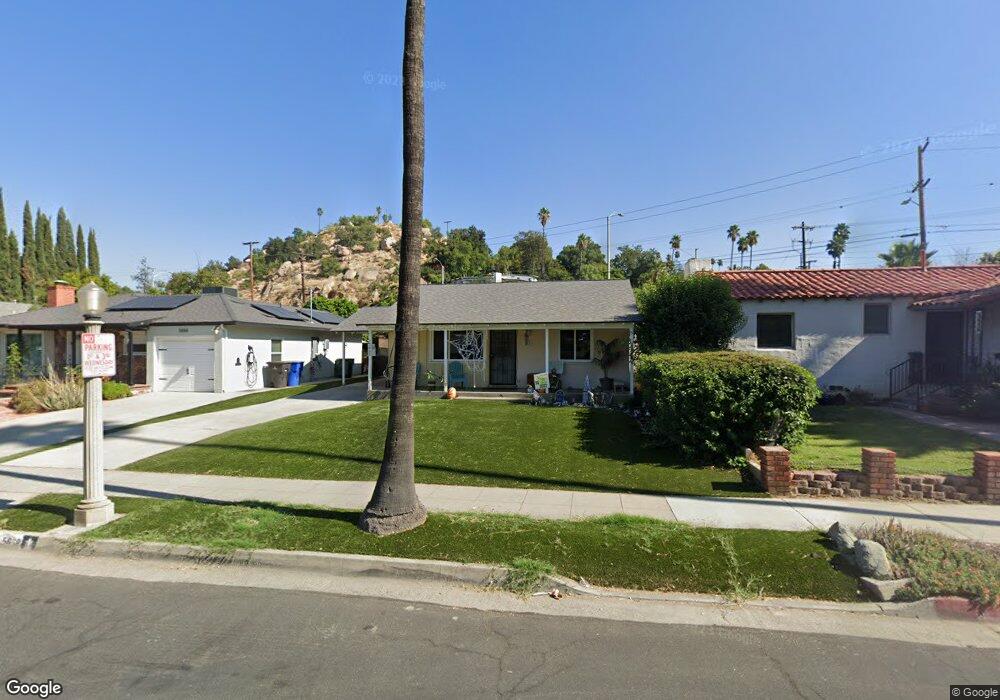 Street View Photo