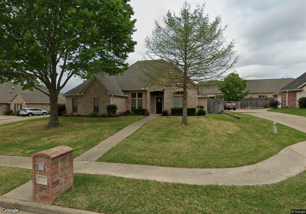 818 Marquette Ln, Tyler, TX 75703 - photo 1