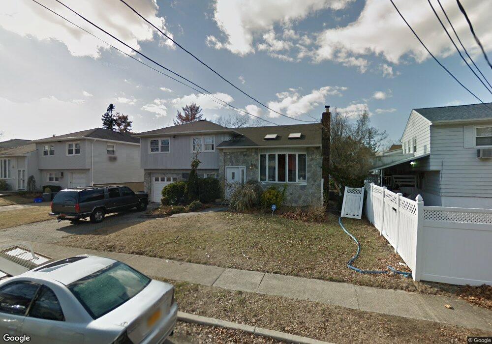 731 Jay Way, Baldwin, NY 11510 - photo 1