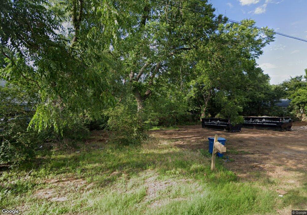 122 E Harrisoon St, Sherman, TX 75021 - photo 1