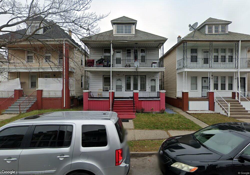 3199 Trowbridge St, HamtraMcK, MI 48212 - photo 1