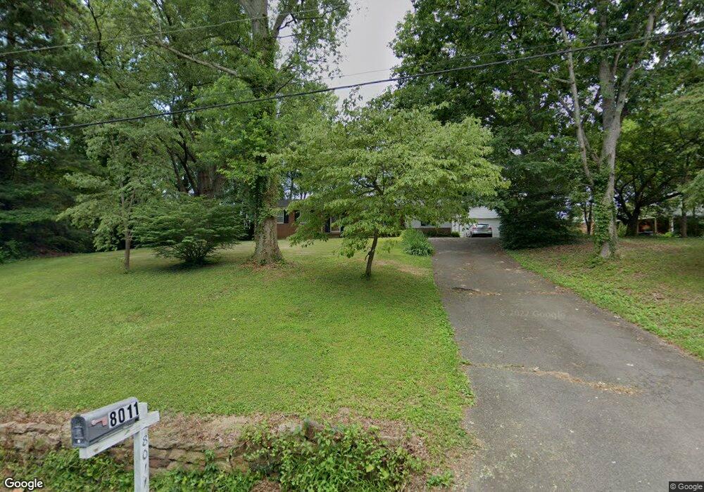 8011 Hillcrest Dr, Manassas, VA 20111 - photo 1