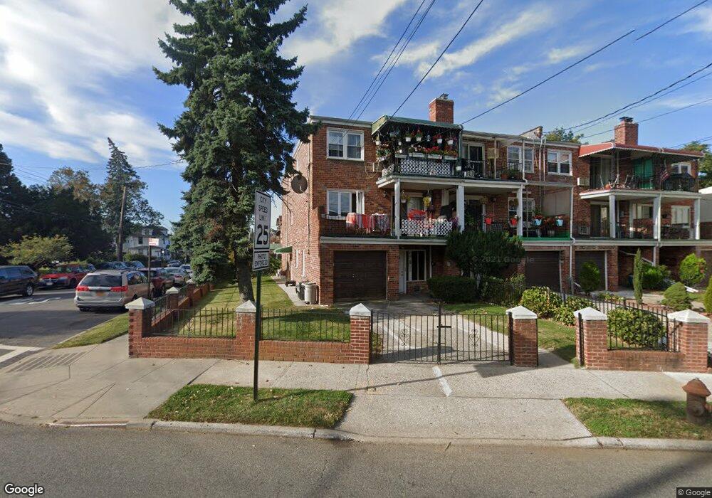 4728 Parsons Blvd, Flushing, NY 11355 - photo 1