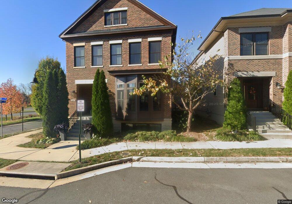 20467 Codman Dr, Ashburn, VA 20147 - photo 1