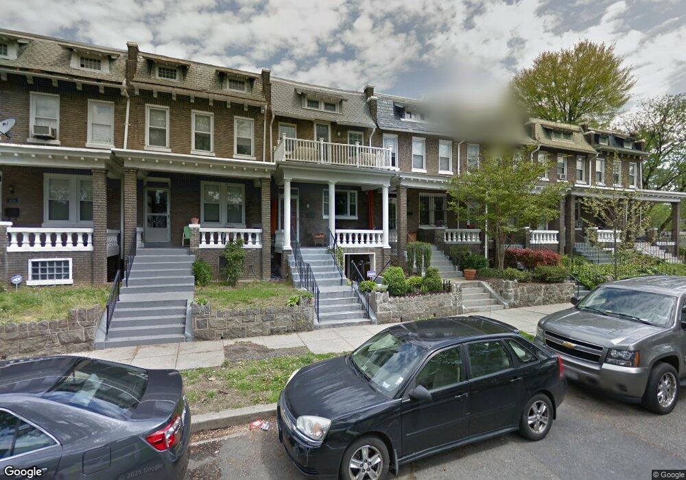 818 L St NE, Washington, DC 20002 - photo 1