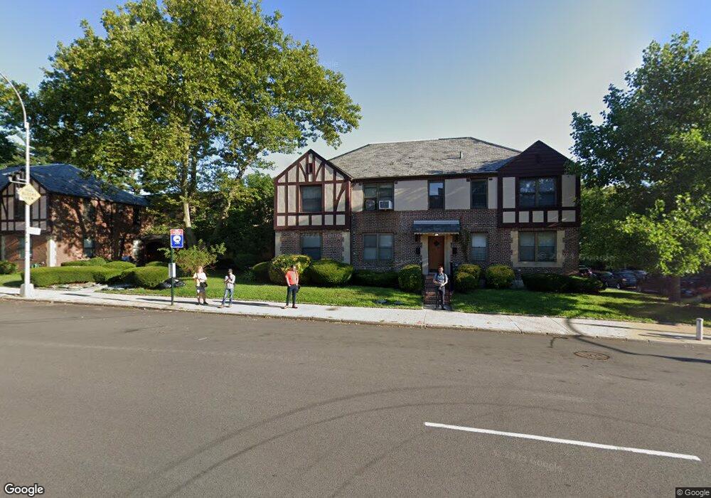 7717 Ditmars Blvd unit 2, East Elmhurst, NY 11370 - photo 1