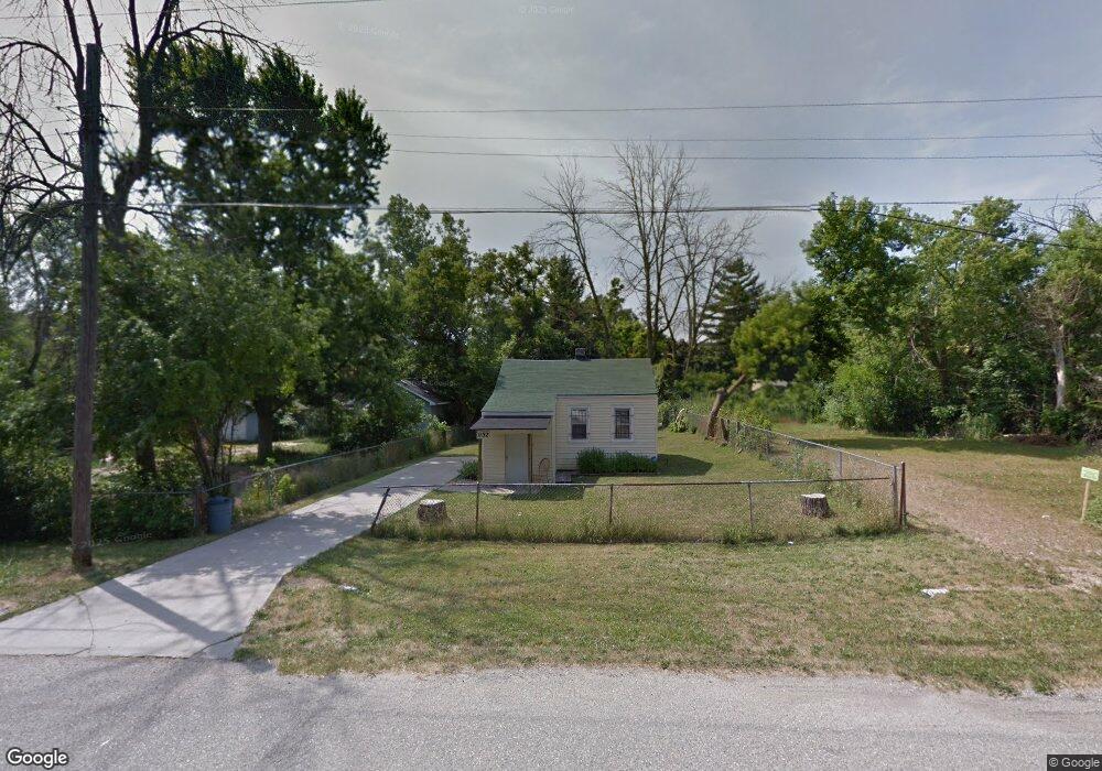 1152 E Downey Ave, Flint, MI 48505 - photo 1