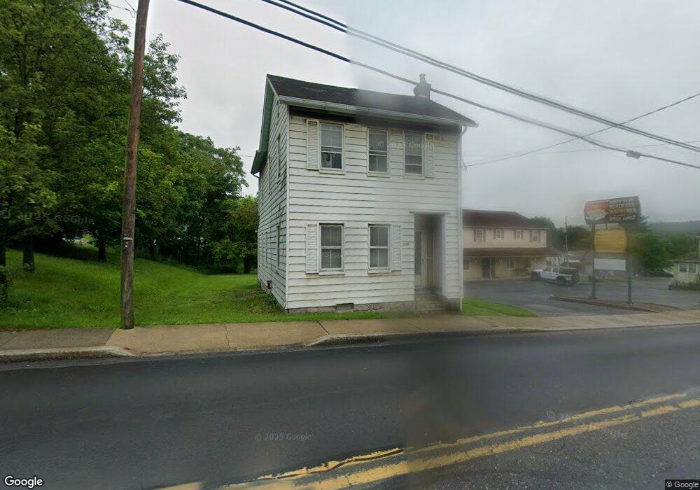 420 Main St, Walnutport, PA 18088 - photo 1