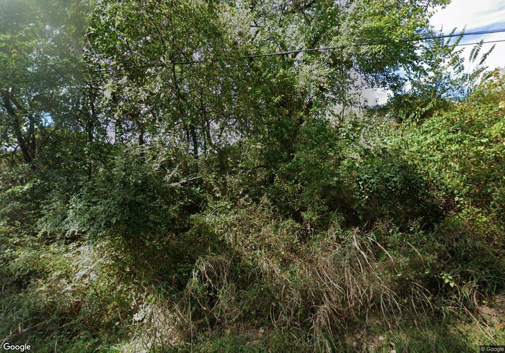 13704 Coker Rd, Shawnee, OK 74804 - photo 1