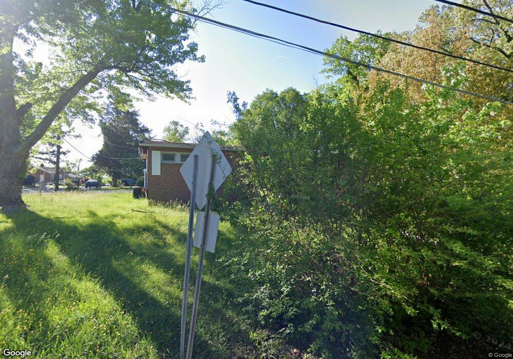 6008 Schenley Ln, Temple Hills, MD 20748 - photo 1