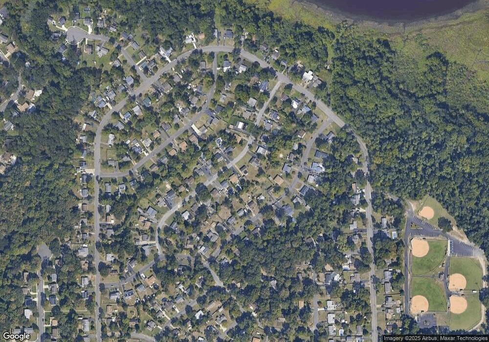 417 Hemlock Ln, Mount Laurel, NJ 08054 - photo 1