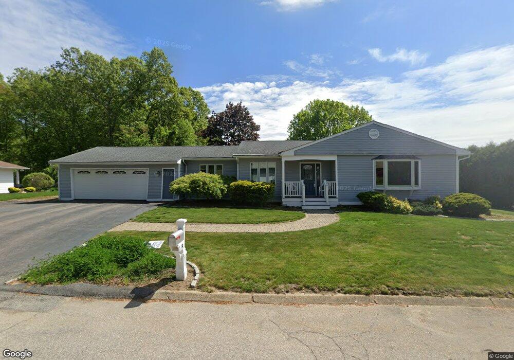 51 Bayview Dr, West Warwick, RI 02893 - photo 1