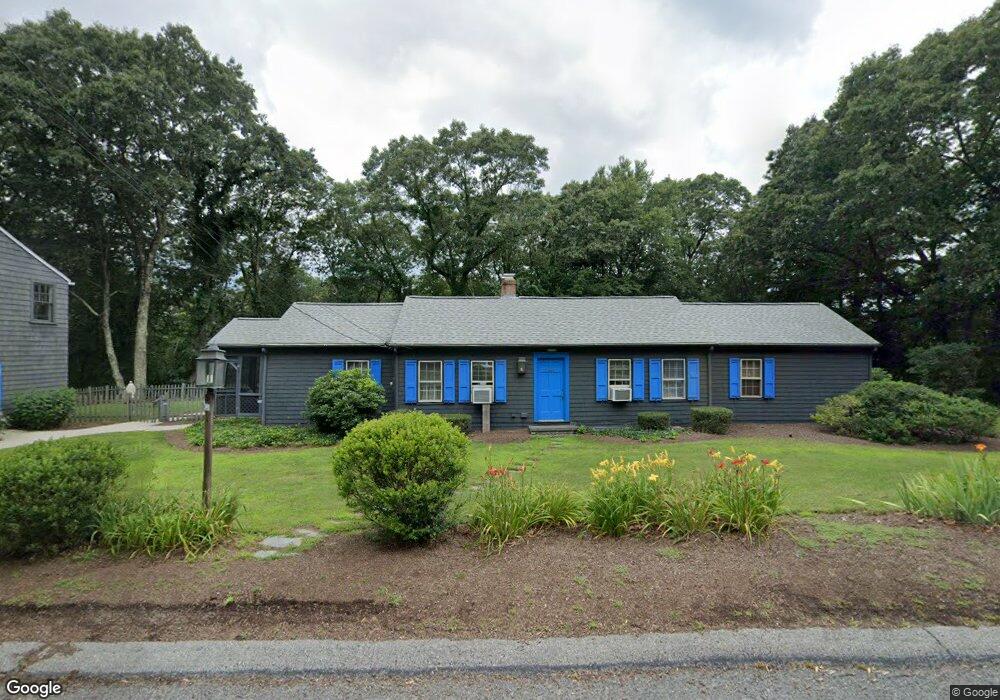 152 W Wrentham Rd, Cumberland, RI 02864 - photo 1