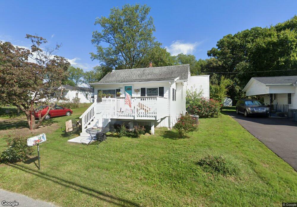 9075 Dumhart Rd, Laurel, MD 20723 - photo 1