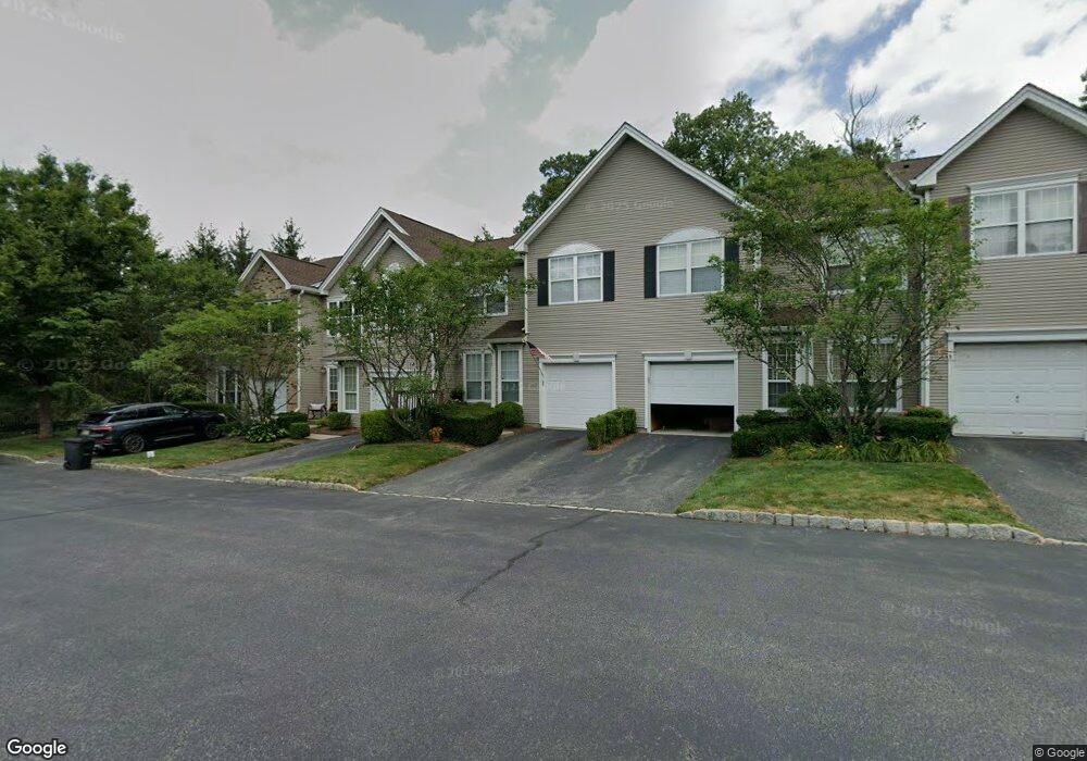 538 Adirondack Ct unit 538, Mahwah, NJ 07430 - photo 1