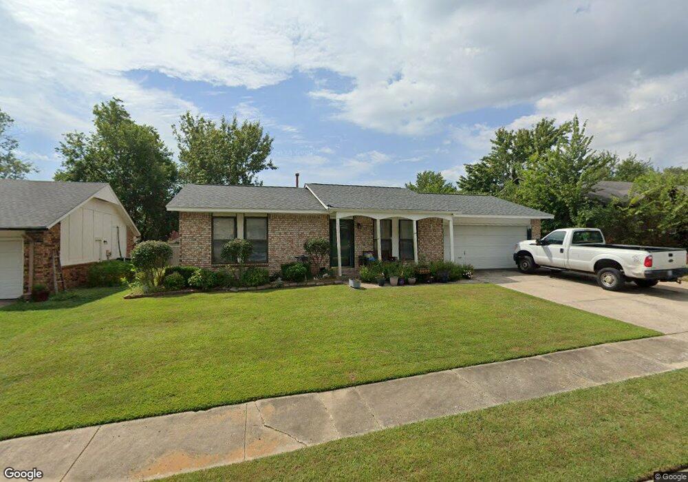 225 W Austin St, Broken Arrow, OK 74011 - photo 1