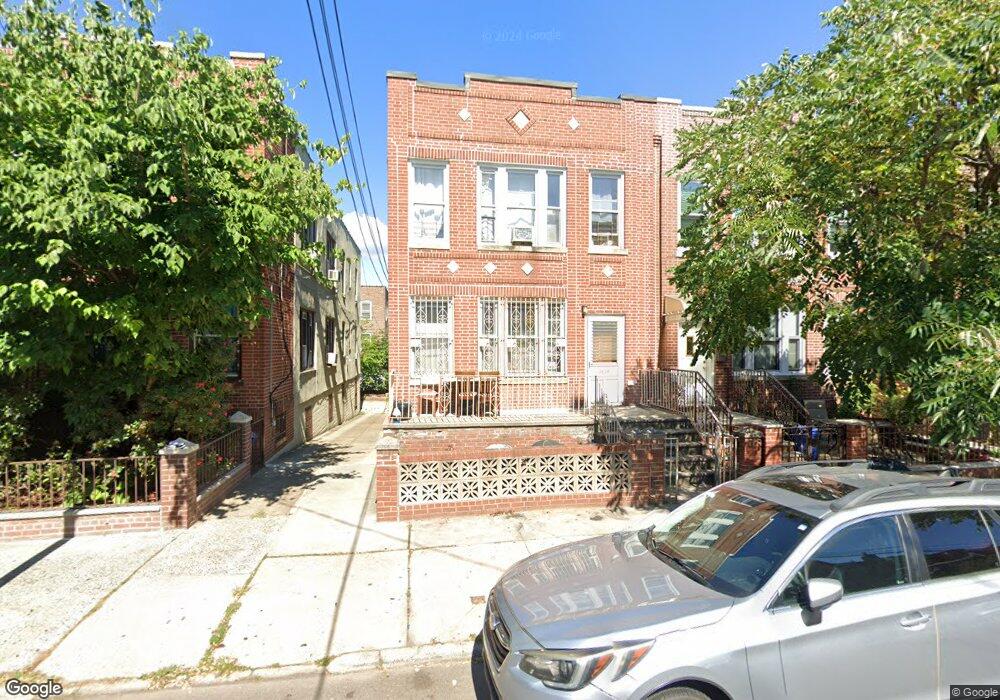 3224 46th St, Astoria, NY 11103 - photo 1