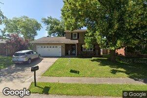 2149 W 30th St, Davenport, IA 52804