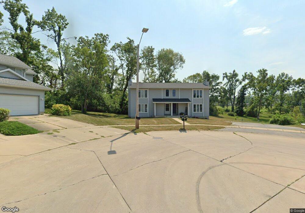 2503 Ellis View Ct NW, Cedar Rapids, IA 52405 - photo 1
