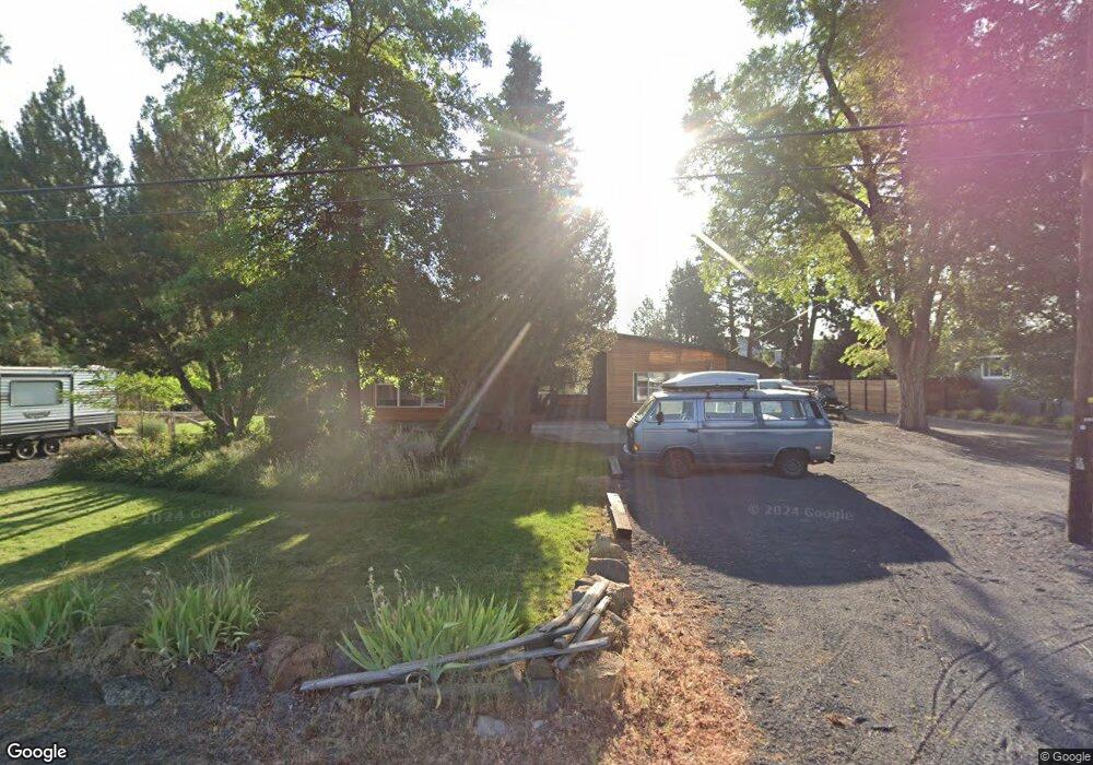61420 Blakely Rd, Bend, OR 97702 - photo 1