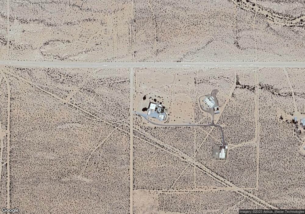 15010 S Arlington Rd, Yucca, AZ 86438 - photo 1