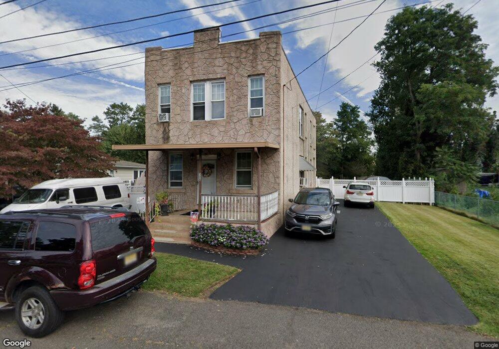 308 Vesper Ave, Middlesex, NJ 08846 - photo 1