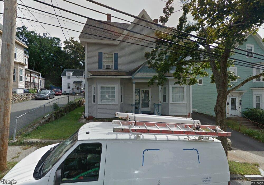 34 Richardson St, Wakefield, MA 01880 - photo 1