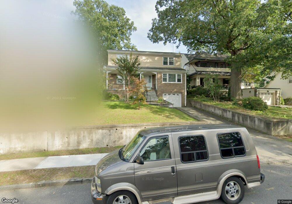 30 Birch Rd, Yonkers, NY 10705 - photo 1