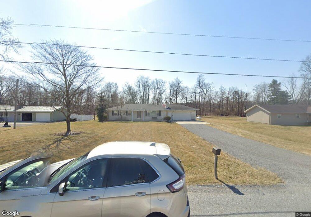 5582 Reservoir Rd, Lima, OH 45801 - photo 1
