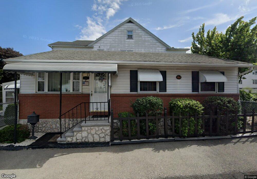 640 W 12th St, Hazleton, PA 18201 - photo 1