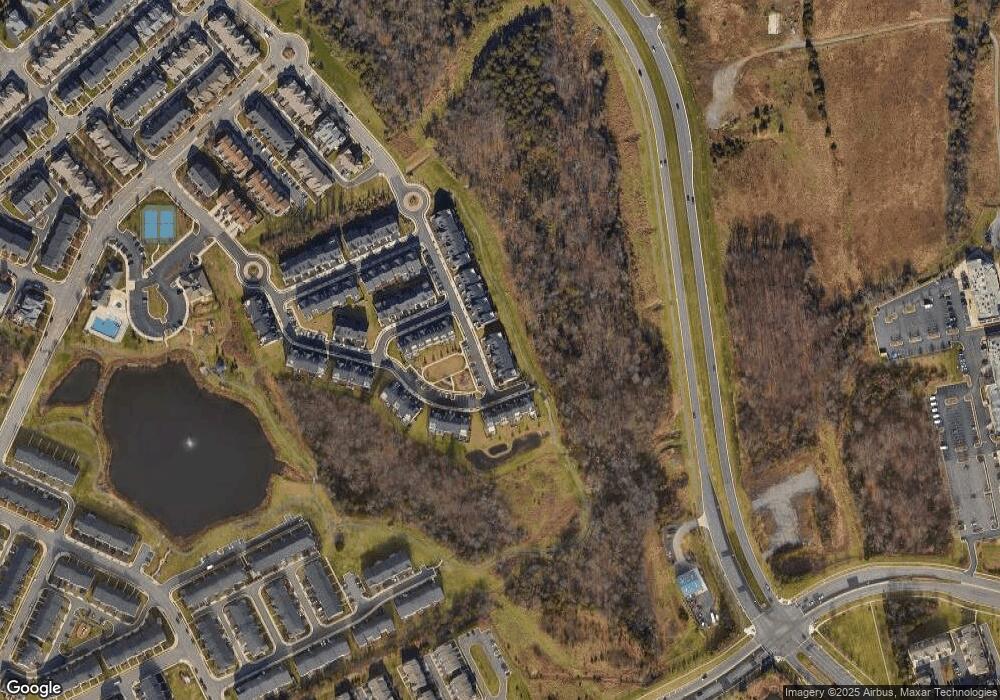 25000 Glasgow Heights Terrace, Chantilly, VA 20152 - photo 1