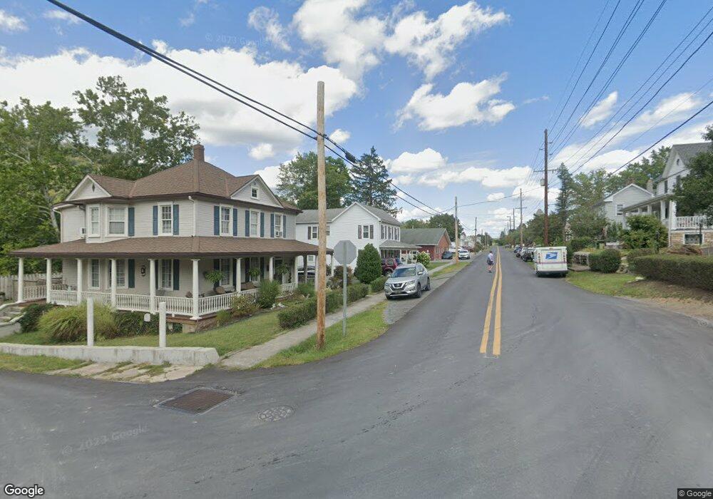 203 Harrison Ave, Berkeley Springs, WV 25411 - photo 1