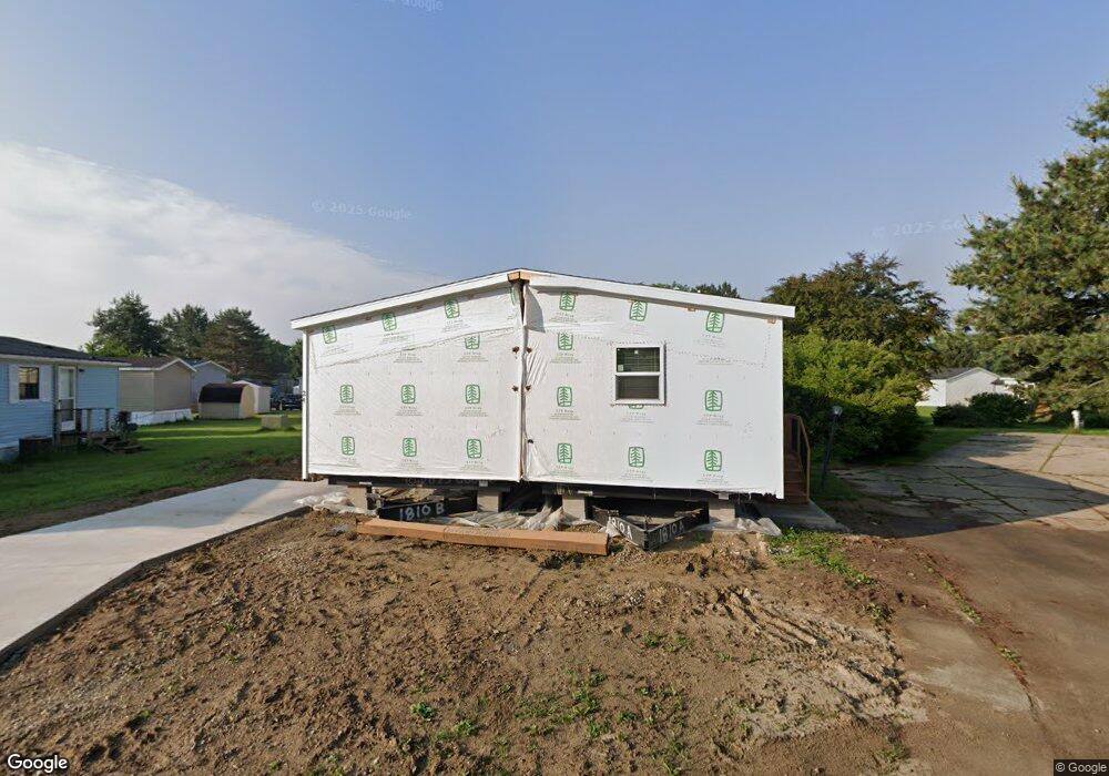 24 Pinetree Ln, Flint, MI 48506 - photo 1