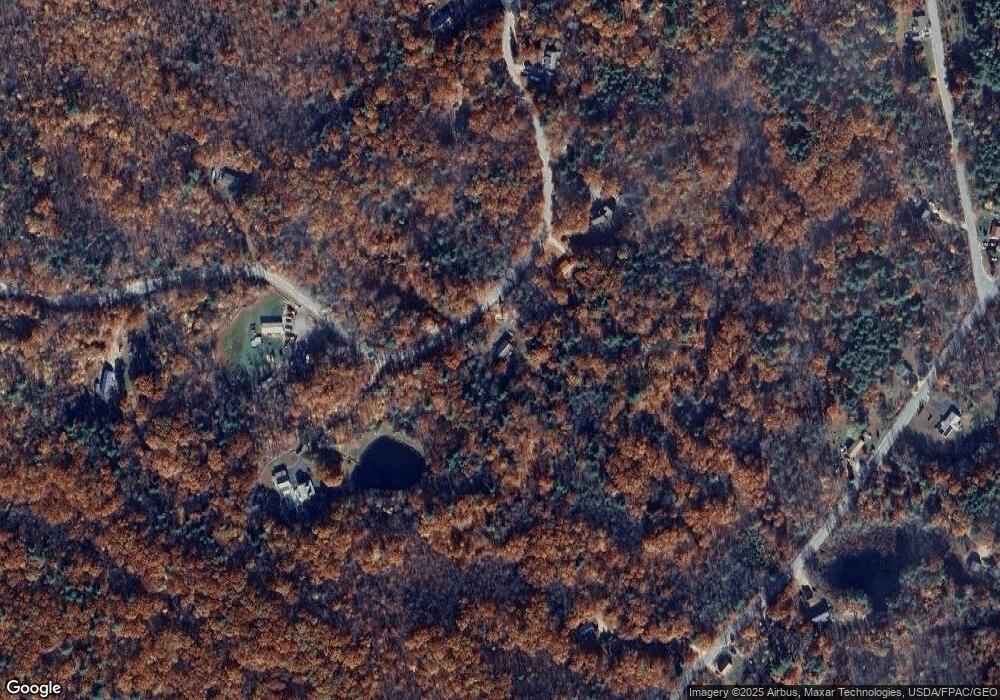 61 Pheasant Dr, Middleton, NH 03887 - photo 1