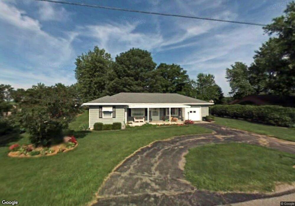 604 S Franklin St, Mentone, IN 46539 - photo 1