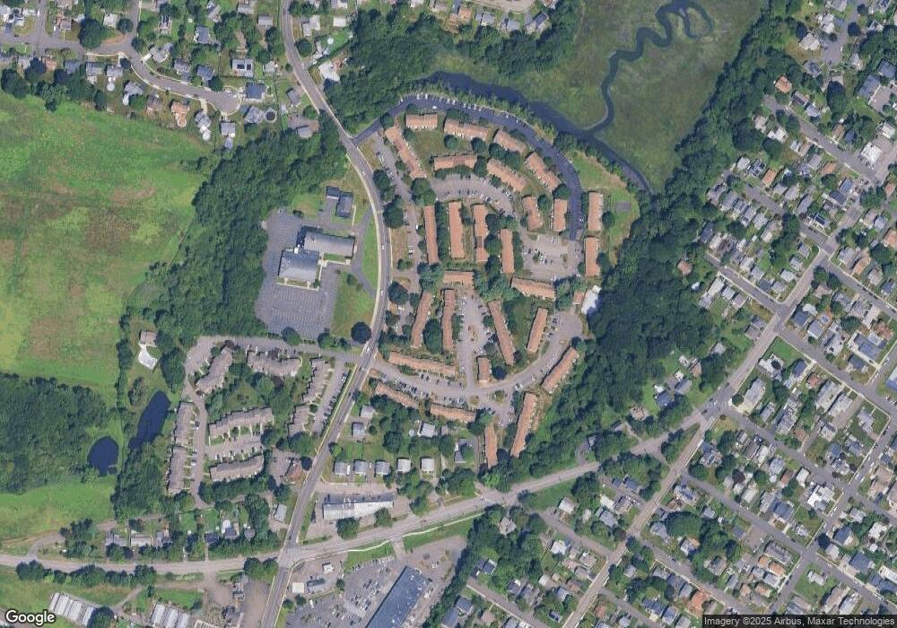 40 Salem Walk, Milford, CT 06460 - photo 1