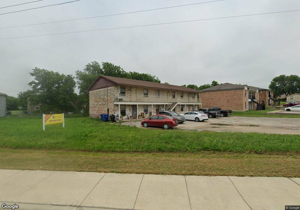 702 N 1st St unit 702, Copperas Cove, TX 76522 - photo 1