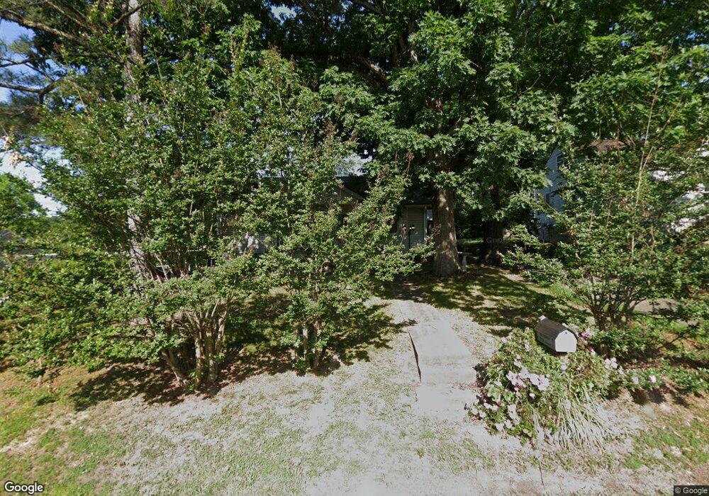 911 S Oakwood St, Rossville, GA 30741 - photo 1