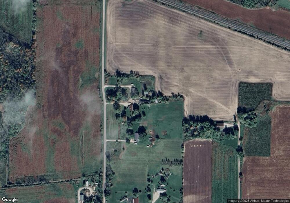 N2610 Zastrow Rd, Weyauwega, WI 54983 - photo 1