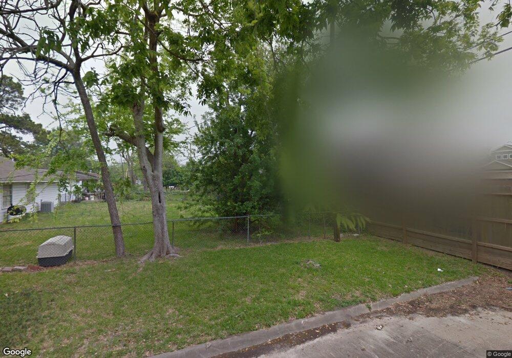 6081 Yale St, Houston, TX 77076 - photo 1