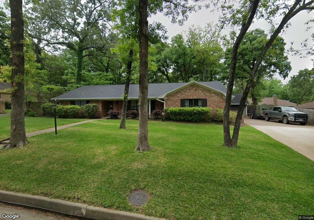 1703 Kensington Dr, Tyler, TX 75703 - photo 1