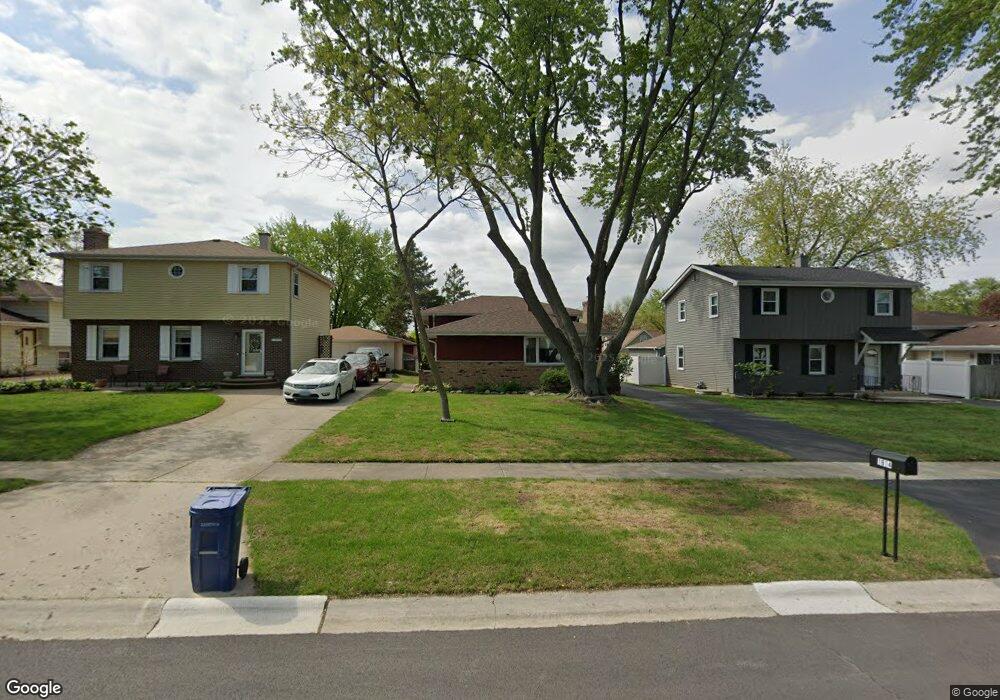 1614 E Elm St, Wheaton, IL 60189 - photo 1