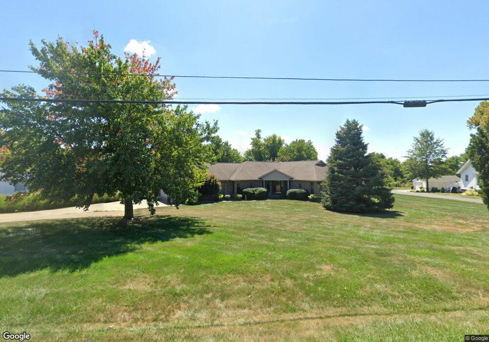 2323 Mound Rd, Jacksonville, IL 62650 - photo 1