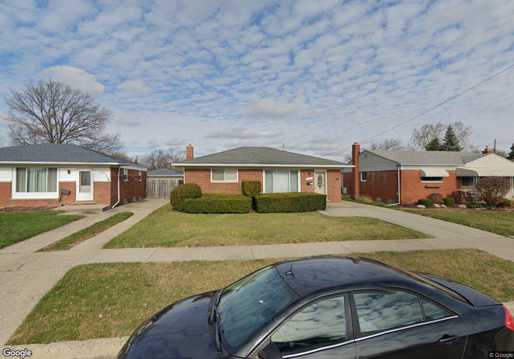 15673 Flanagan St, Roseville, MI 48066 - photo 1