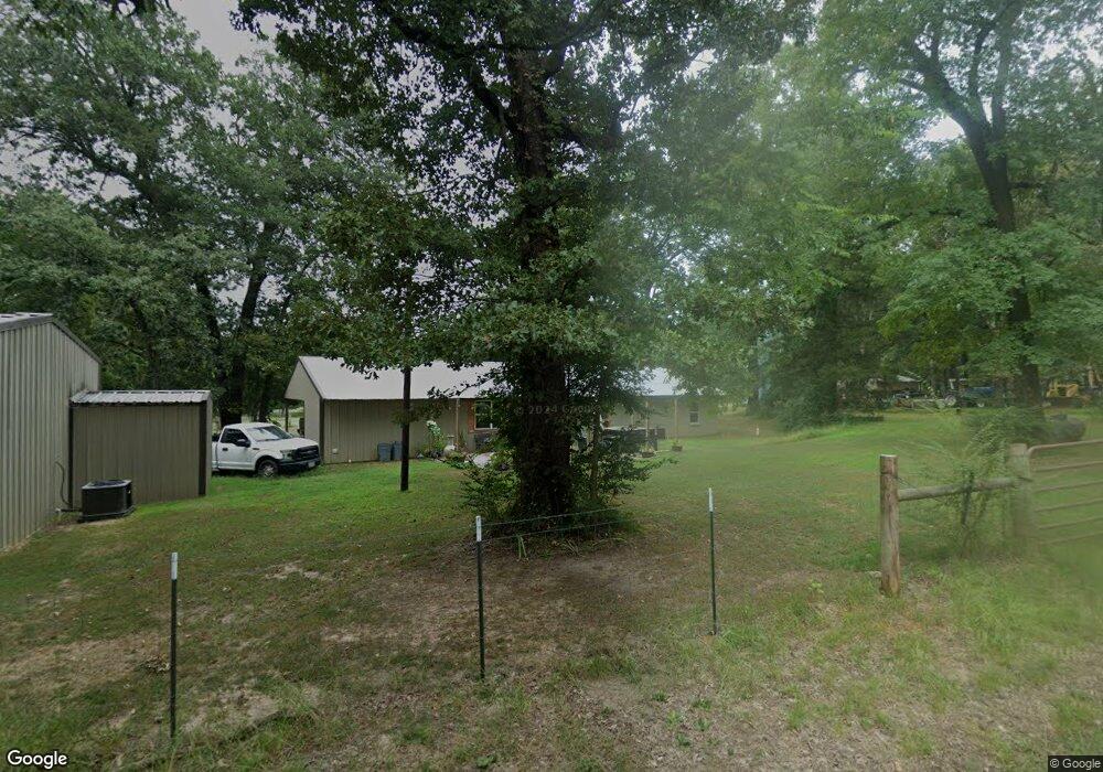923 Clear Springs Rd, Texarkana, TX 75501 - photo 1