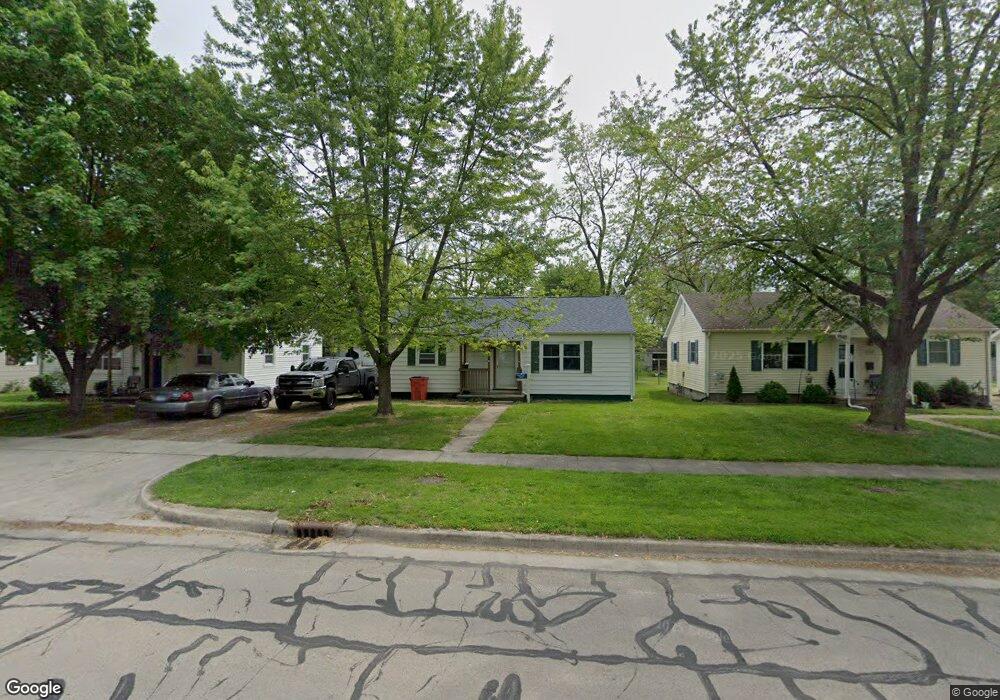 1312 S 14th St, Mattoon, IL 61938 - photo 1